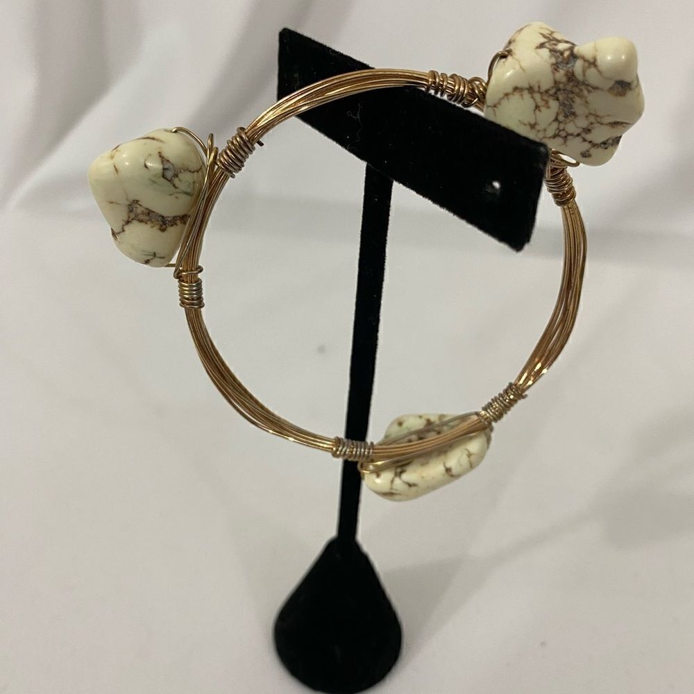 Bourbon & Bowties Faux Stone Wire Bracelet